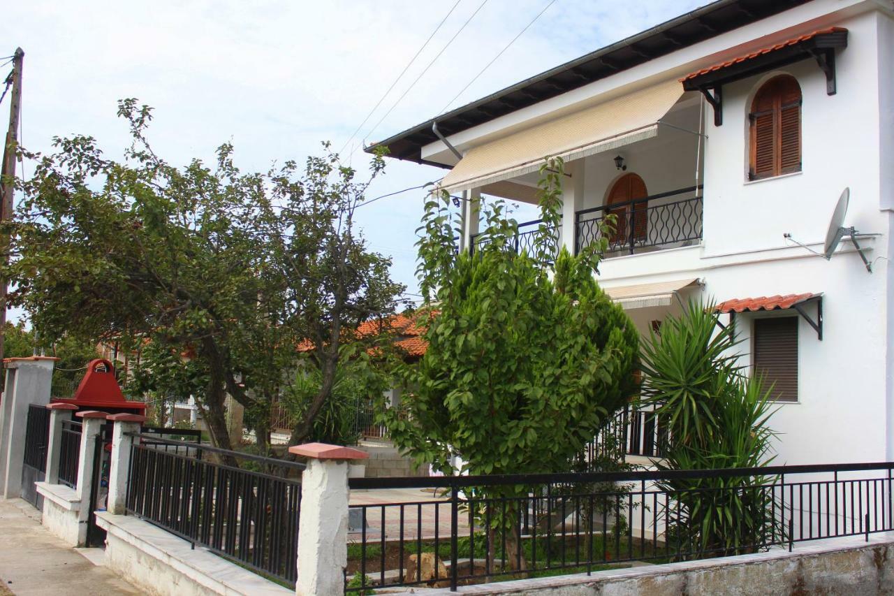 Cozy Asprovalta Home By The Sea Exterior foto